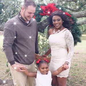 Meet your Posher, Dominique